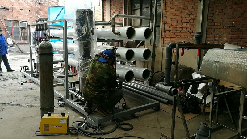 10噸雙級反滲透加工現場-靜海